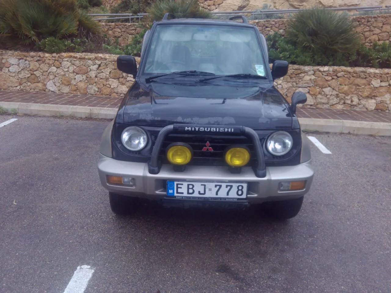 Mitsubishi pajero junior — photo 2