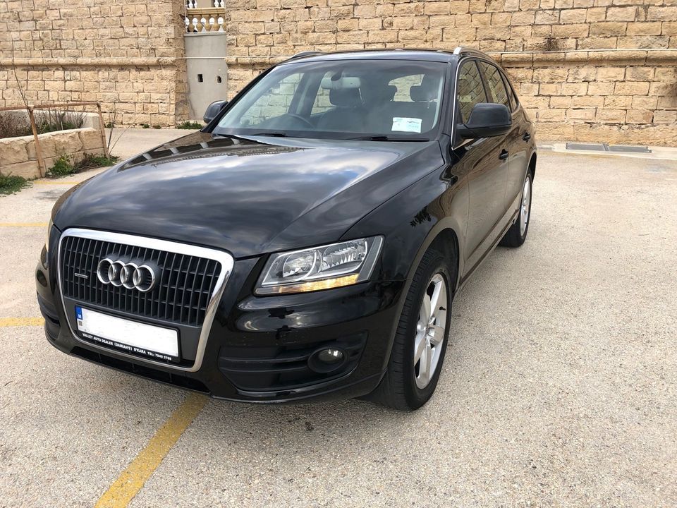 Audi Q5 Tdi quattro. 2011 (Ta' Malta) — photo 1