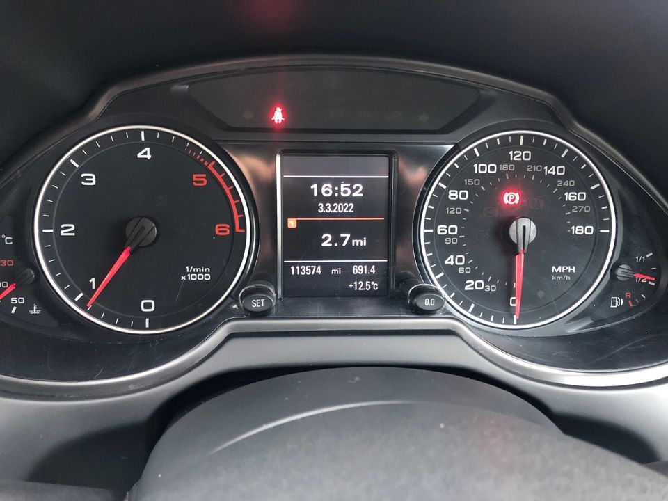 Audi Q5 Tdi quattro. 2011 (Ta' Malta) — photo 4