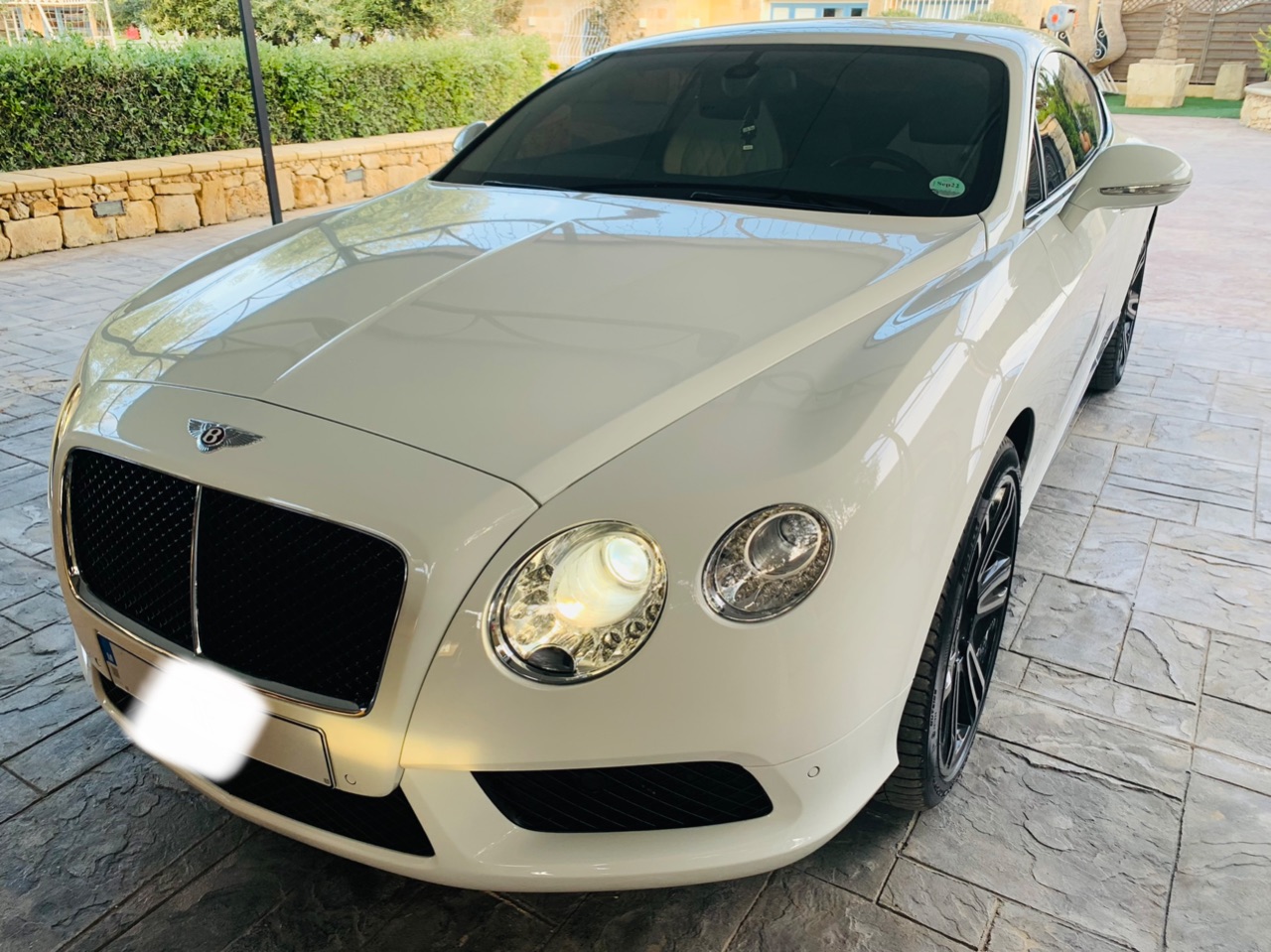 Bentley continental coupe