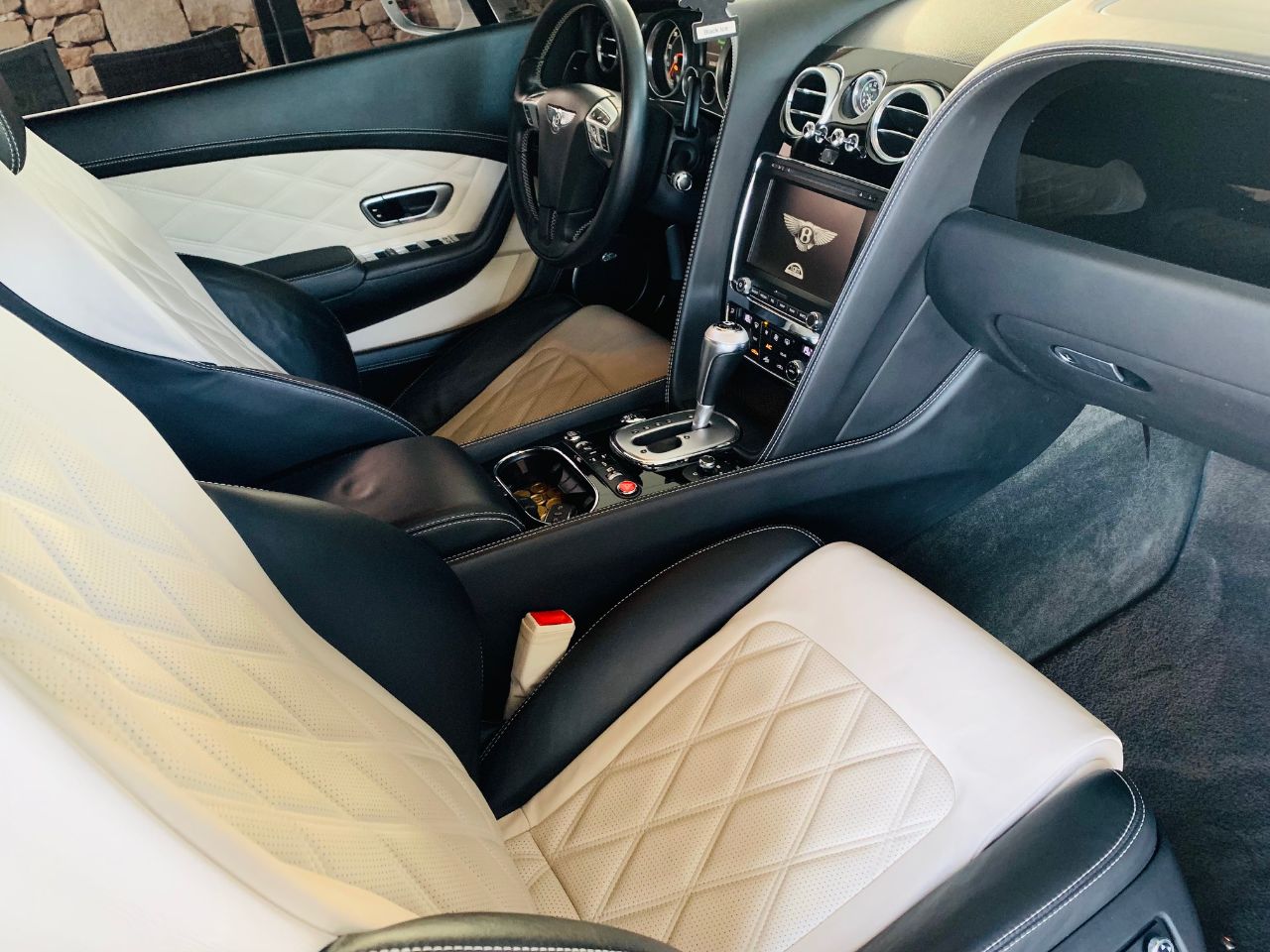 Bentley continental coupe — photo 1