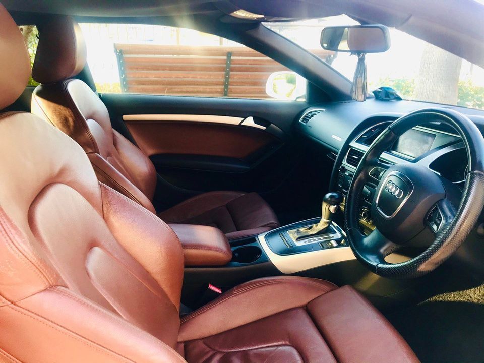 2011 Audi A5 coupe — photo 4