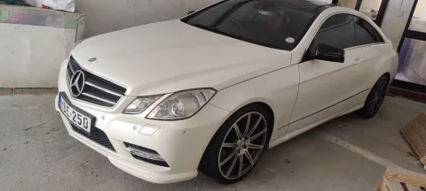 Mercedes Benz E250