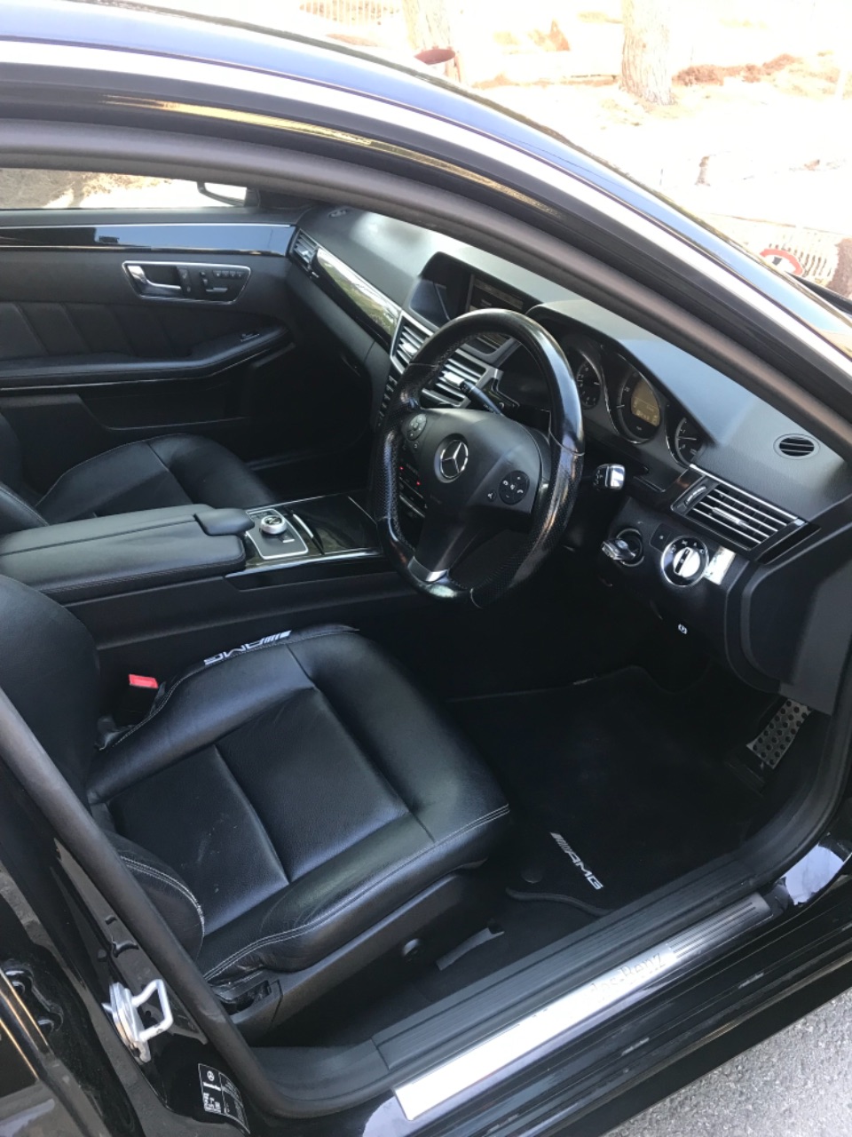 Mercedes Benz E 350 AMG — photo 3