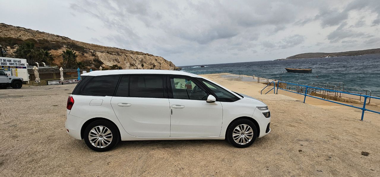 Citroen C4 Grand picasso 1.6 BlueHDi — photo 11