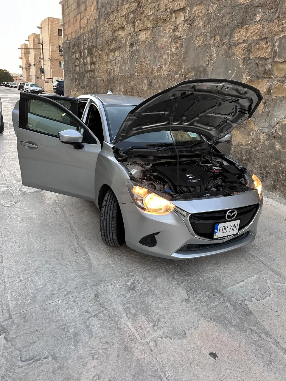 Mazda Demio Skyactiv — photo 14