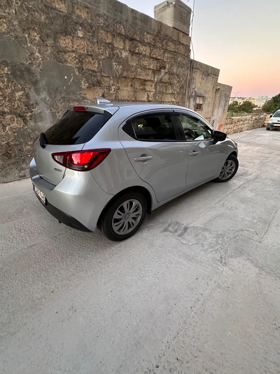 Mazda Demio Skyactiv — photo 4