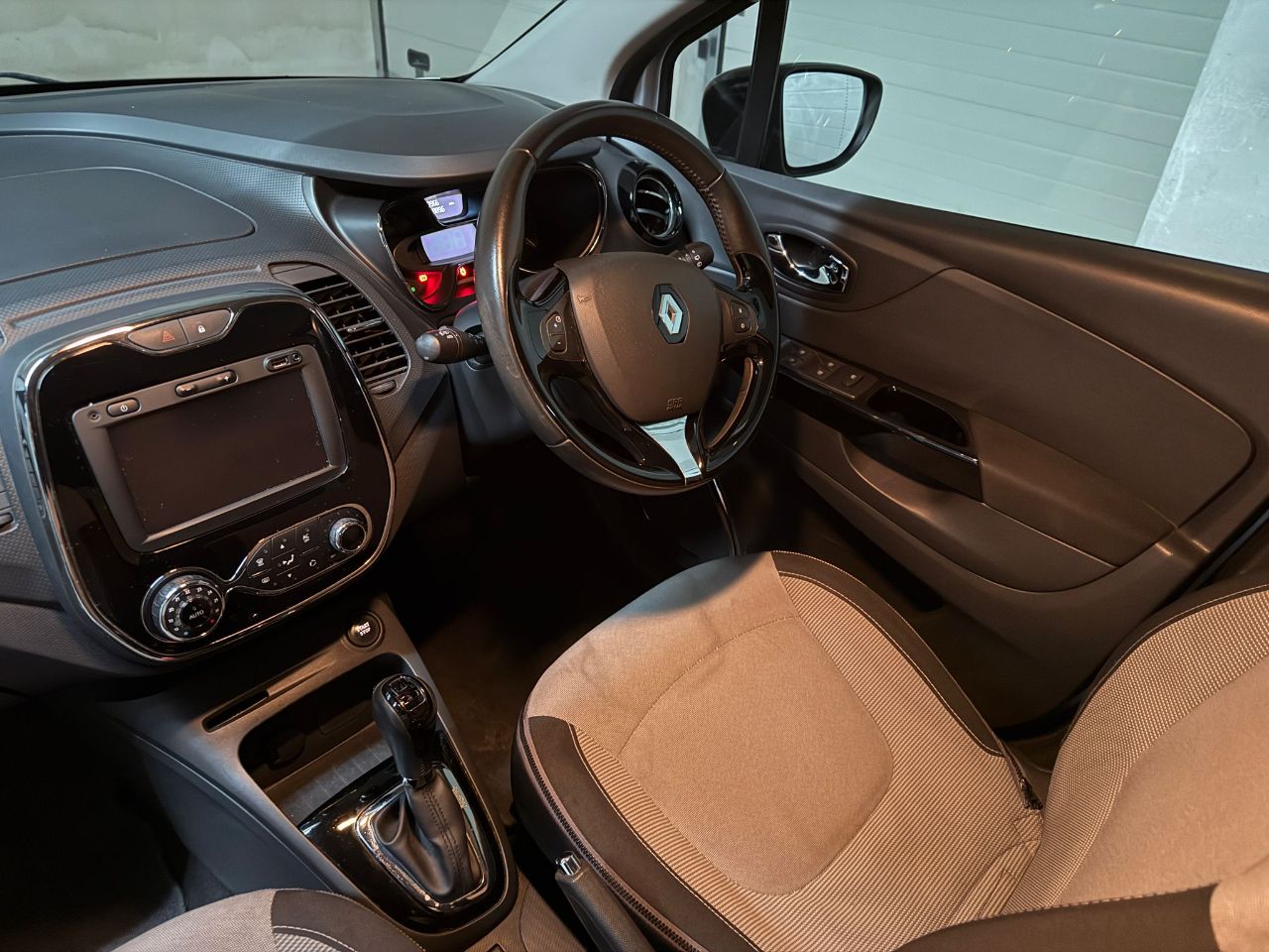 Renault Captur - 44000 miles — photo 5