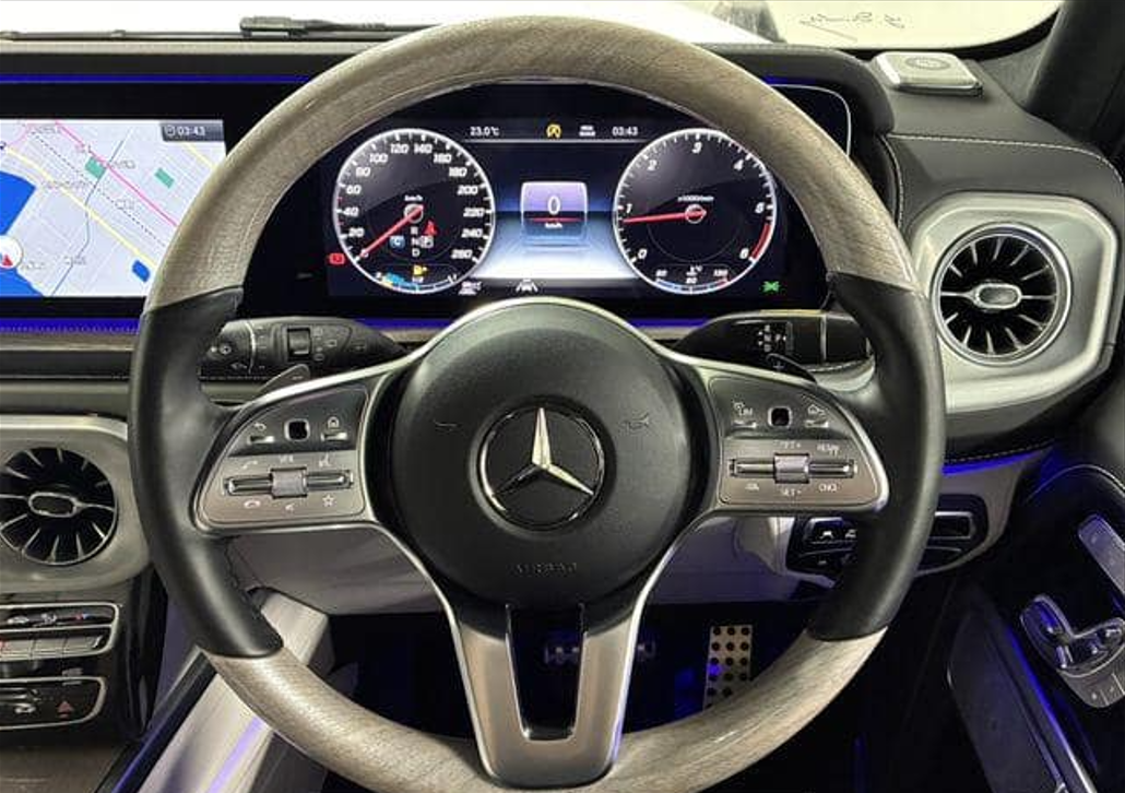 Mercedes-Benz G400d (2022) — photo 8