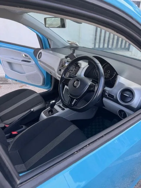 Volkswagen Up! 2017  Automatic | Petrol | Very Low Mileage | Warranty! — photo 7