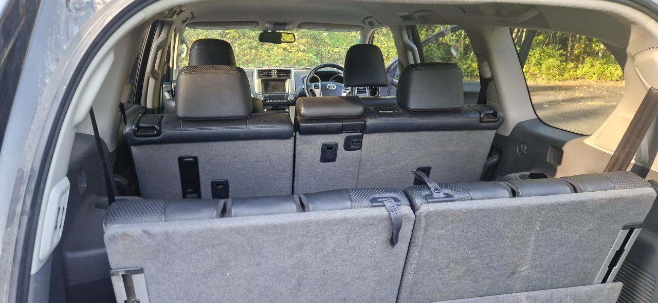 RHD 7 seats — photo 3