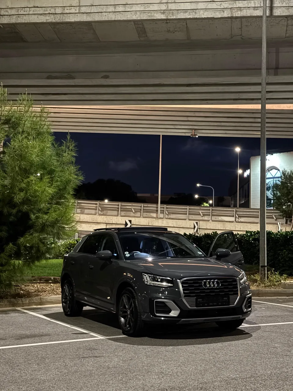 Audi Q2 1.0 turbo petrol Perfect Condition inside and out. — photo 9