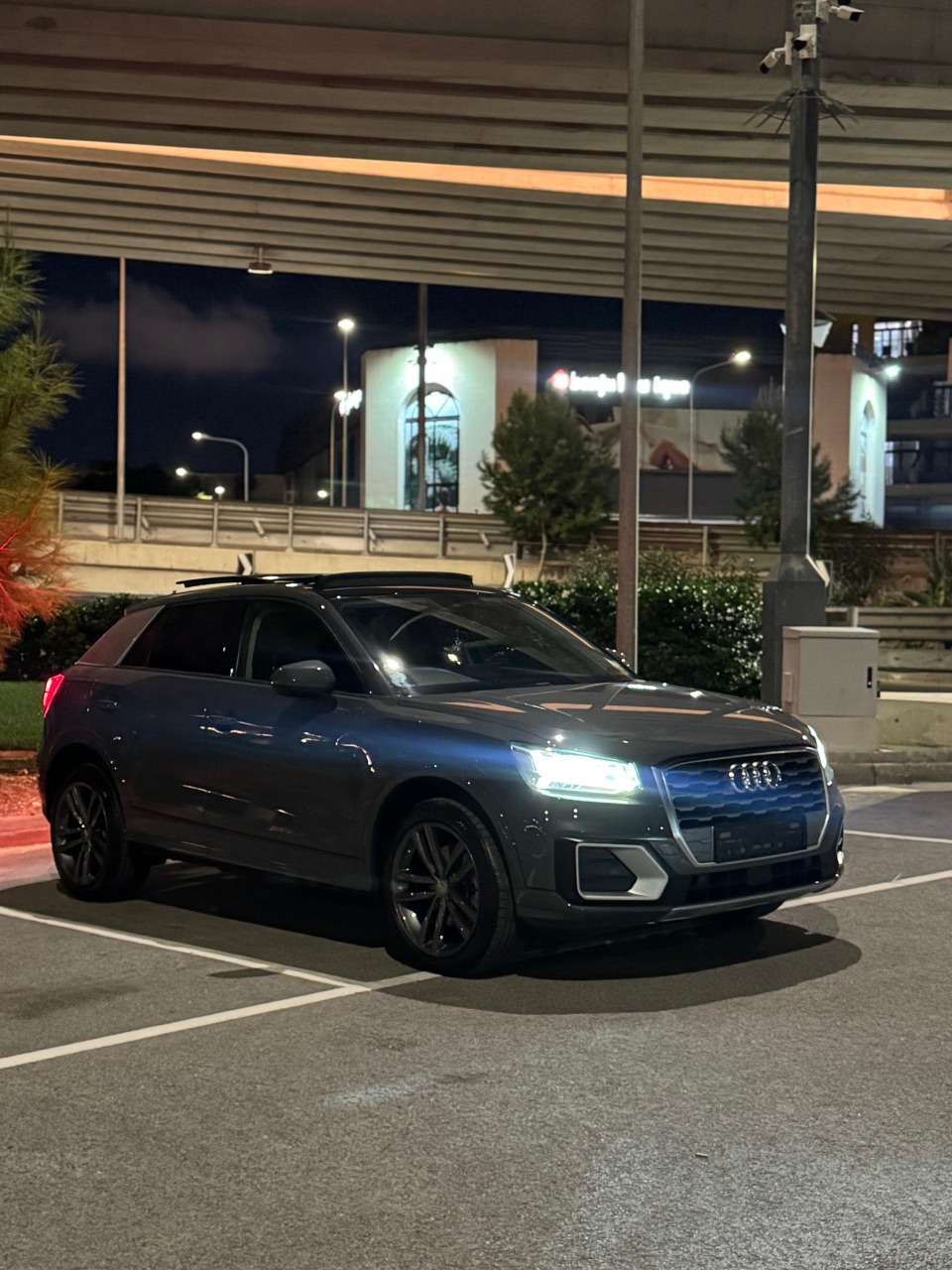 Audi Q2 1.0 turbo petrol Perfect Condition inside and out. — photo 10