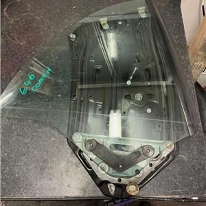 BMW parts e46 convertible cabrio right driver side rear glass window complete with fr