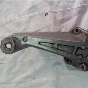 Description BMW 3 SERIES E30 M10 ENGINE SUPPORT BRACKET RIGHT HAND GENUINE 1181117651 — photo 1