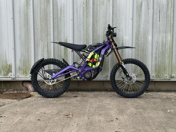 2025 Sur-Ron Light Bee X: Lightweight Power, Maximum Control — photo 4