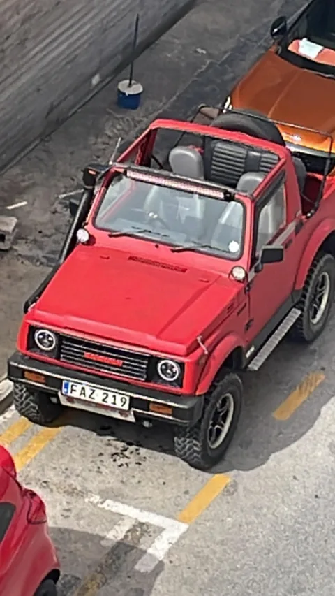 Suzuki Samurai 92 modified Toyota diesel engine