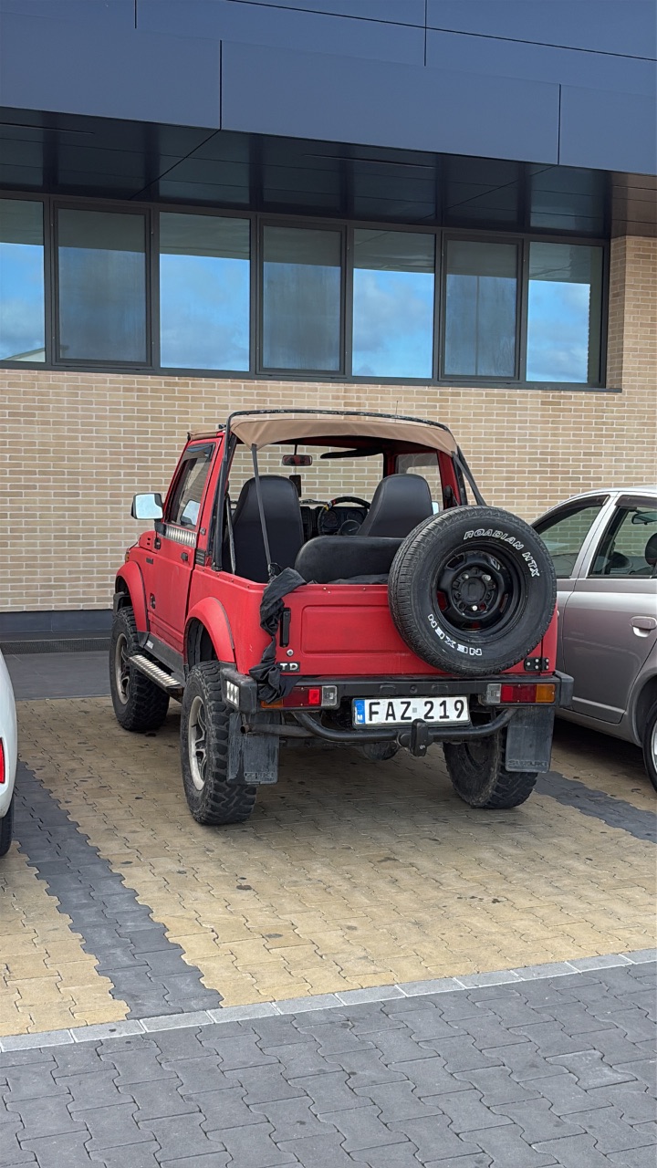 Suzuki Samurai 92 modified Toyota diesel engine — photo 7