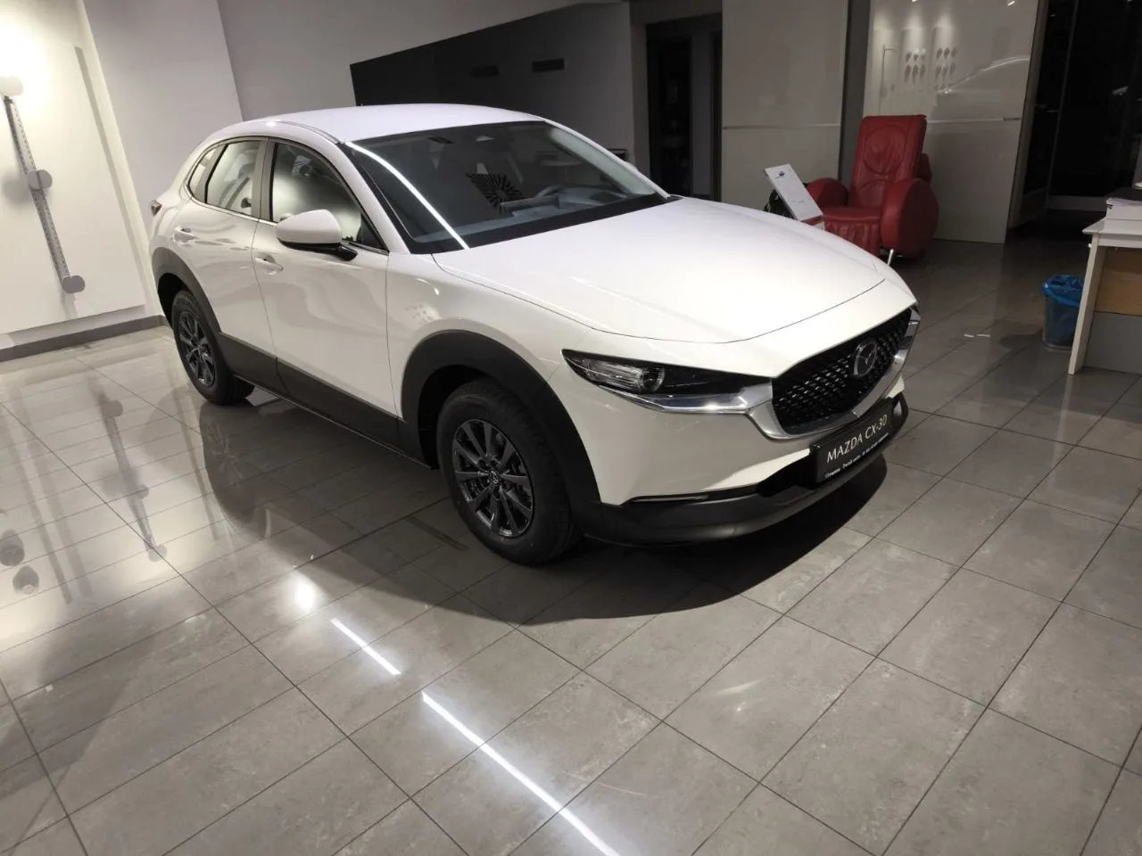 Mazda CX-30 — photo 4