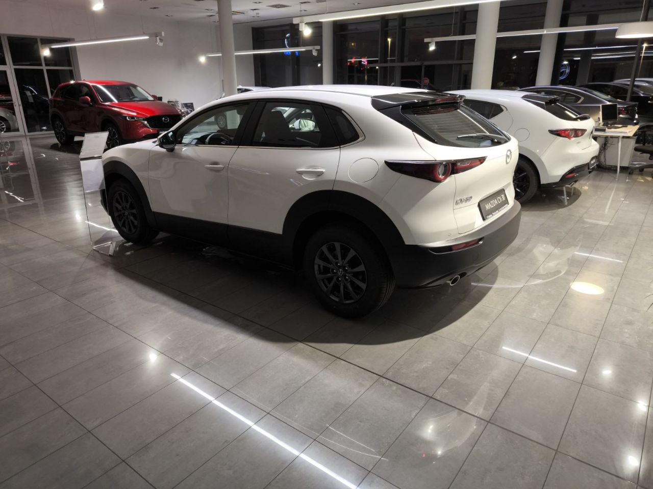 Mazda CX-30 — photo 7