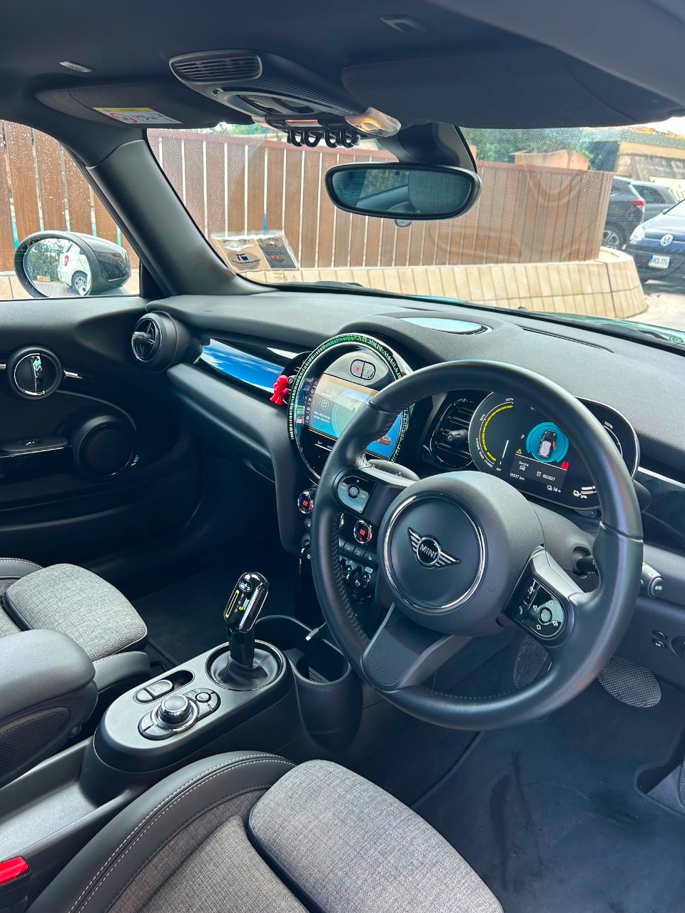 MINI COOPER SE — photo 6