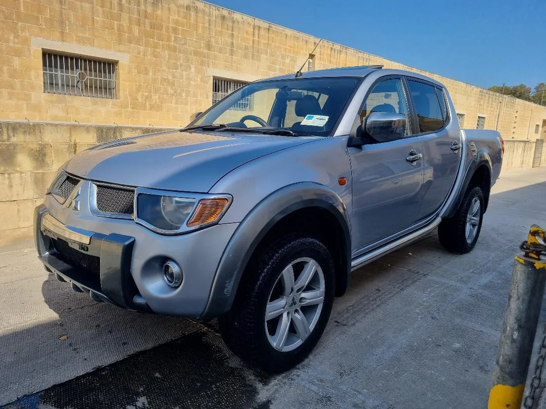 2007 MITSUBISHI L200 DIAMOND AUTOMATIC — photo 5