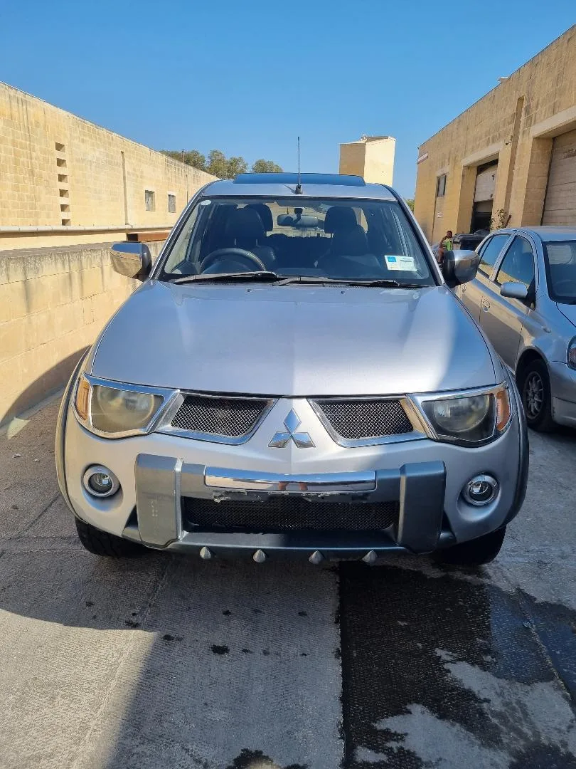 2007 MITSUBISHI L200 DIAMOND AUTOMATIC — photo 4