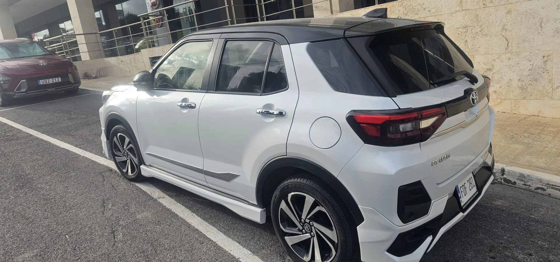 Toyota Raize Imported Japan !! - 14,564 Km Make 2019 Launched 2020 — photo 1