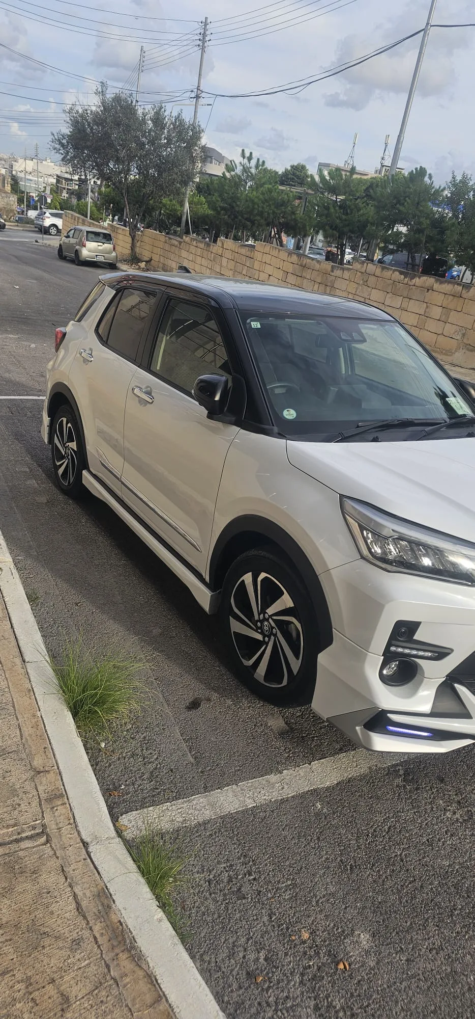 Toyota Raize Imported Japan !! - 14,564 Km Make 2019 Launched 2020 — photo 4
