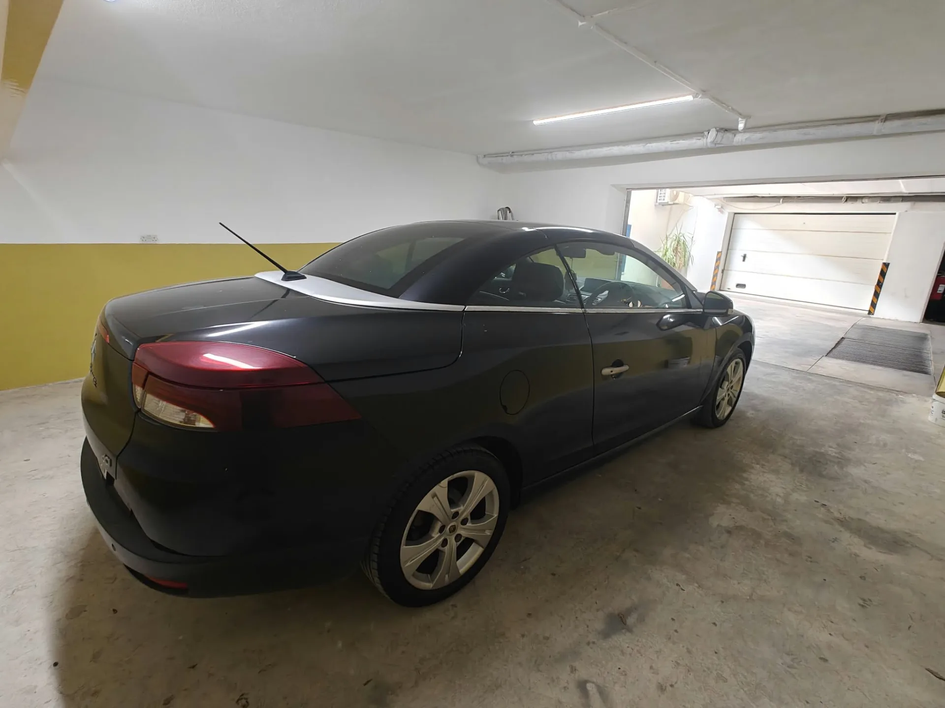 Renault Megane Dynamique 2.0dCi 2012 — photo 4