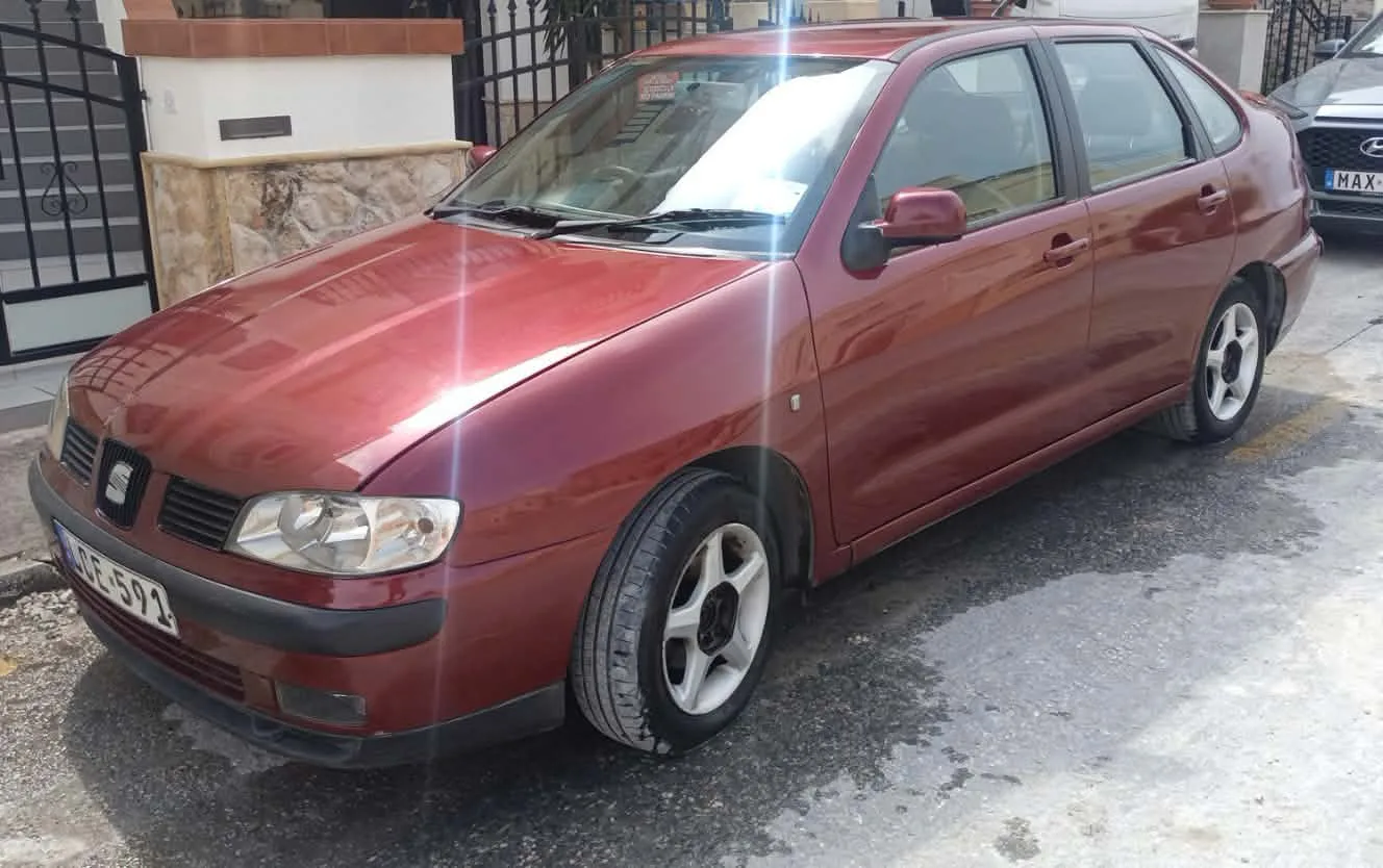 Seat Cordoba 1.9 Diesel — photo 1