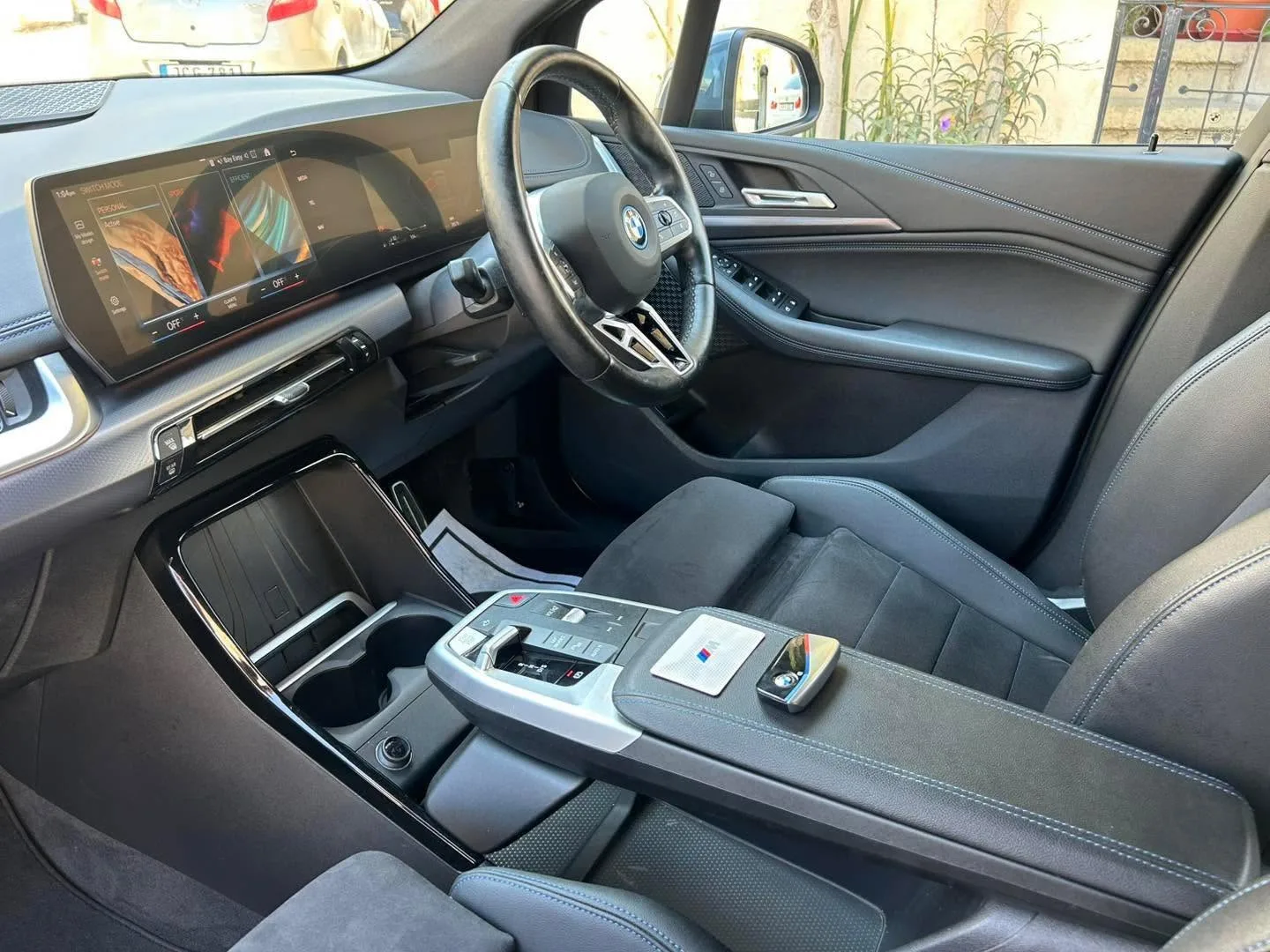 BMW 225e X drive M Sport — photo 5
